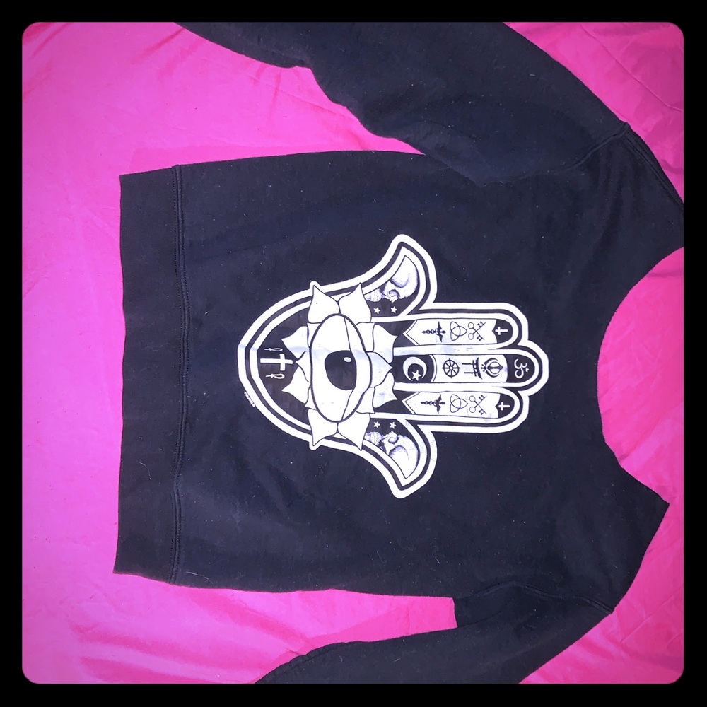 Hamsa off shoulder shirt